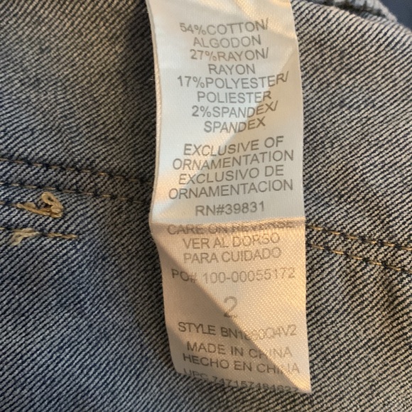 Democracy Jeans - Picture 4 of 7